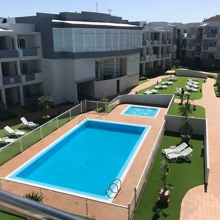 Luxury Apartment *